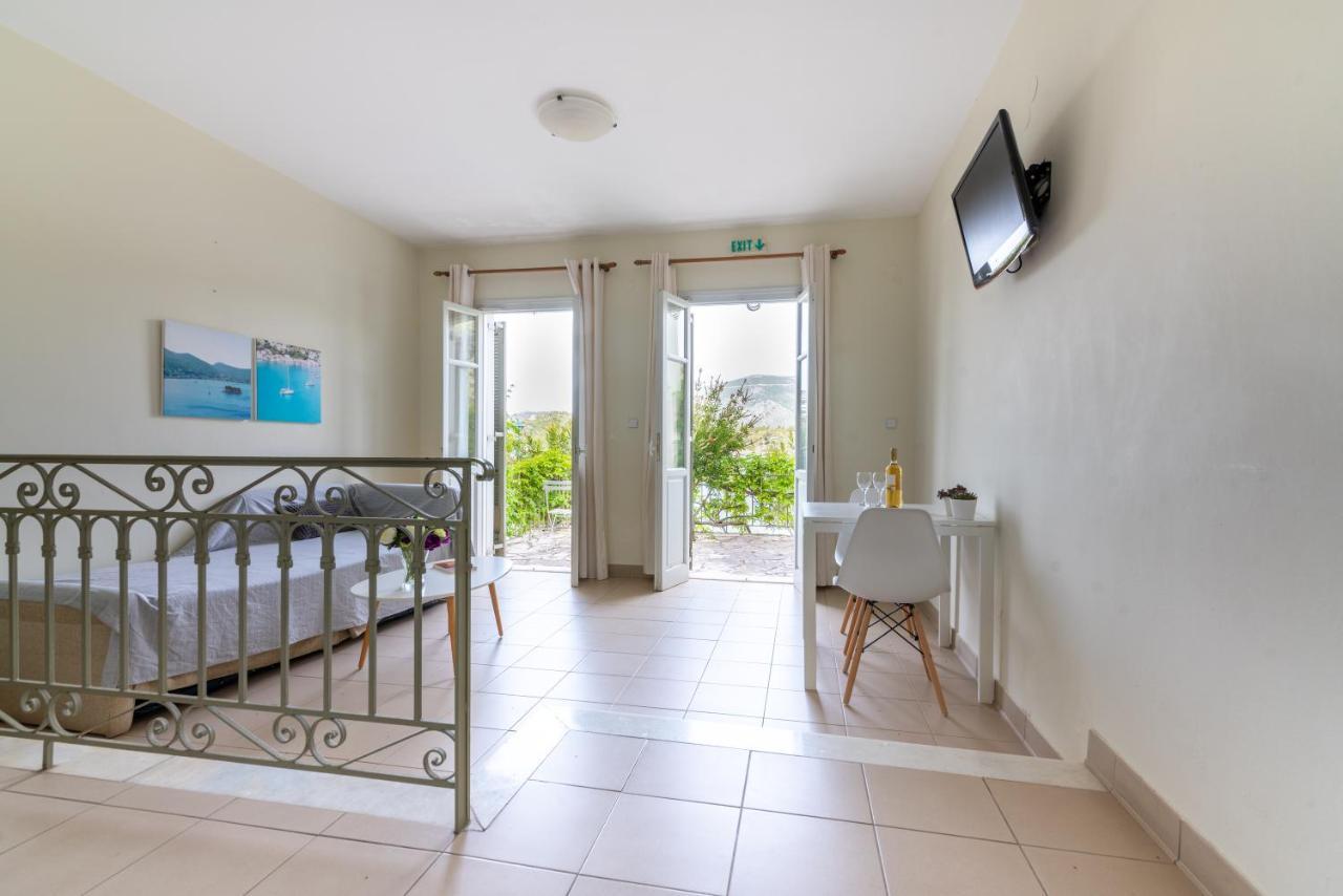 Omirikon Otel